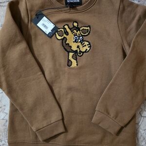 Brand new with tags Bonobos Kids sweatshirt in size 12 (Medium).